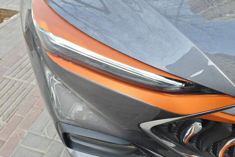 Used CHANGAN OSHAN X5 2021 1.5T DCT Prestige Edition Right Front Headlight