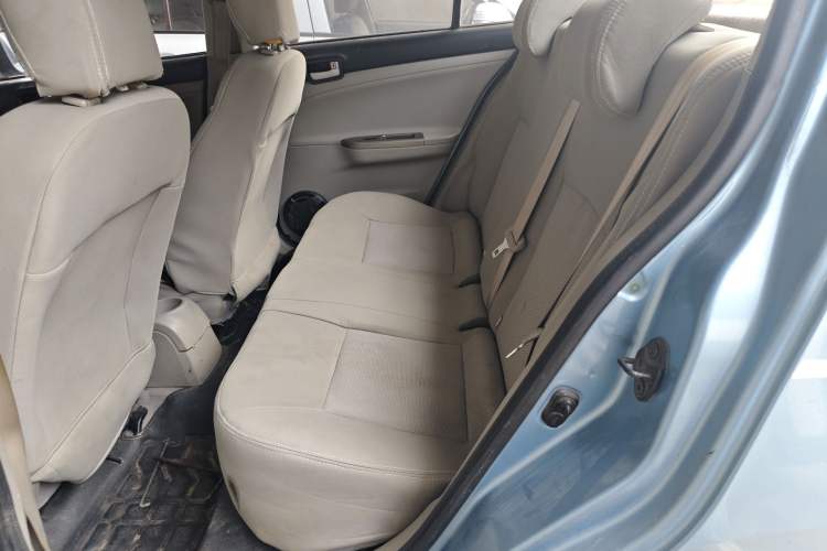 Used CHANGAN Alsvin V3 2012 1.3L Manual Comfort Version China IV Standard