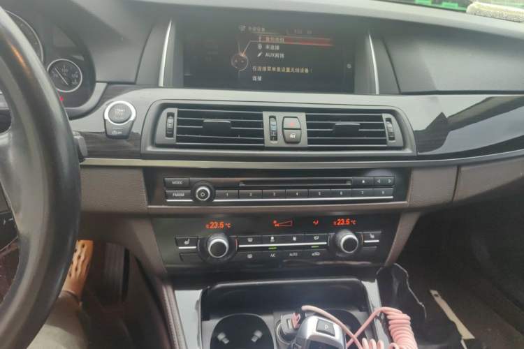 Used BMW 5 Series 2014 525Li Luxury Design Package