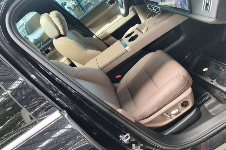 Used Li Auto L6 2025 Pro Smart Refresh Edition Right Front Seat