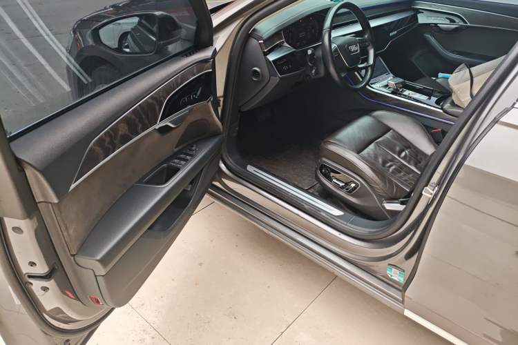 Used Audi A8 2019 Facelifted Plus A8L 50 TFSI quattro Comfort Version