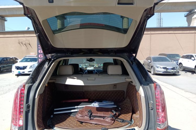 Used Cadillac SRX 2015 3.0L Elite Model
