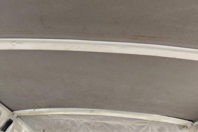 Used Jinbei Hiace 2011 2.0L 5th Generation Kuaiyunwang Comfort Type K 4G19
