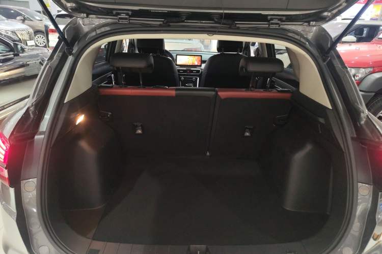 Used Geely Auto Coolray 2021 1.4T DCT Platinum Edition Trunk