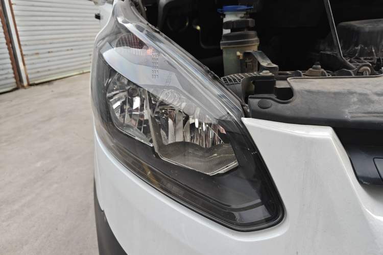 Used Ford Classic Transit  Right Front Headlight