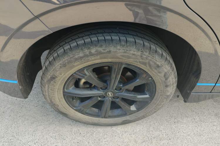 Used BYD e2 2020 Upgraded Version Long-Range Edition Luxury Model Exterior 2