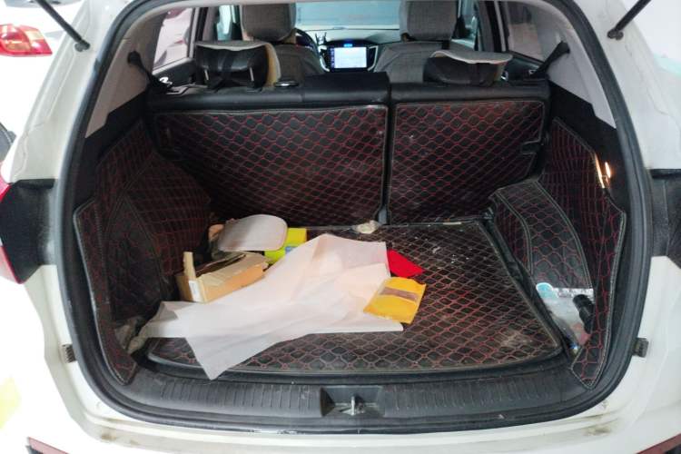 Used Hyundai ix25 2015 1.6L Automatic Two-Wheel Drive Smart GLS Trim
