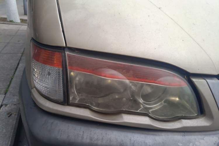 Used FORTHING Lingzhi 2012 Commercial Version 1.6L Utility Model
