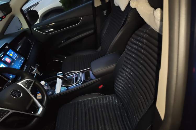 Used BYD Song MAX 2019 1.5T Automatic Smart Connect ZhiLian RuiDong 6-Seater China V Standard
