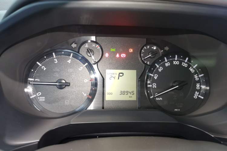 Used Toyota Prado 2019 2.7L TX-L Dual Fuel External Tank – Middle East