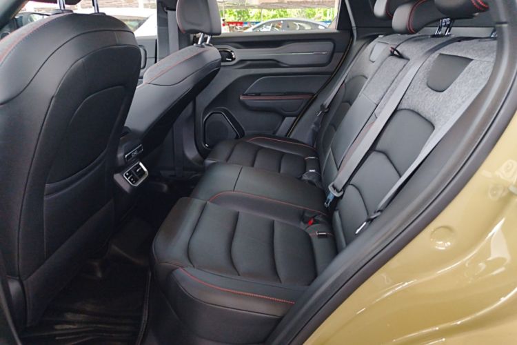 Used Geely Auto Cowboy 2025 1.5TD Fun-Offroad Version Left Rear Seat