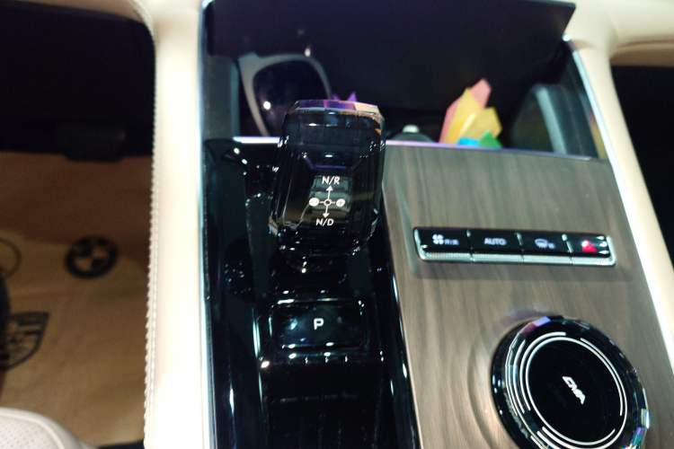 Used Geely Auto Monjaro L 2025 Dongfang Yao 2.0TD Automatic Lanxing Edition
