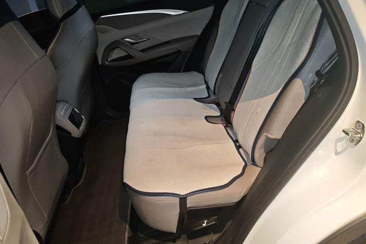 Used BYD Song Pro New Energy 2023 Champion Edition DM-i 110KM Beyond Model Left Rear Seat