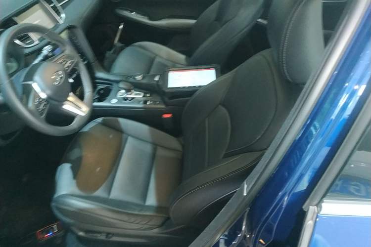 Used Infiniti QX50 2018 2.0T Two-Wheel-Drive Elite Edition
