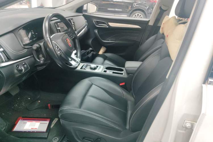 Used Roewe i6 New Energy 2017 45T Hybrid Connect & Smart Enjoyment Edition
