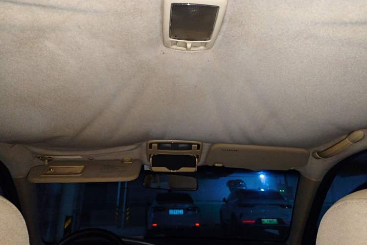 Used Hyundai Elantra 2011 1.6L Manual Comfort Version
