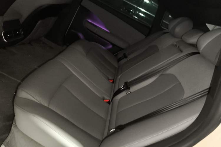 Used Nissan N7 2025 625 Max Left Rear Seat