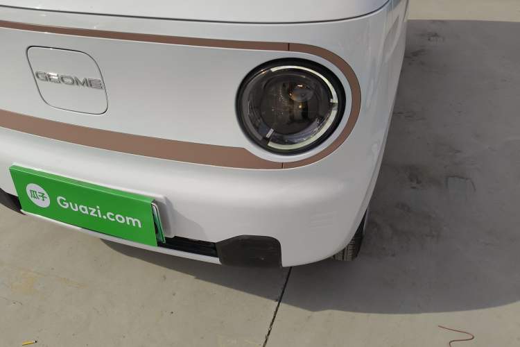 Used Geely Galaxy Panda 2024 Panda Mini 200km Endurance Bear
