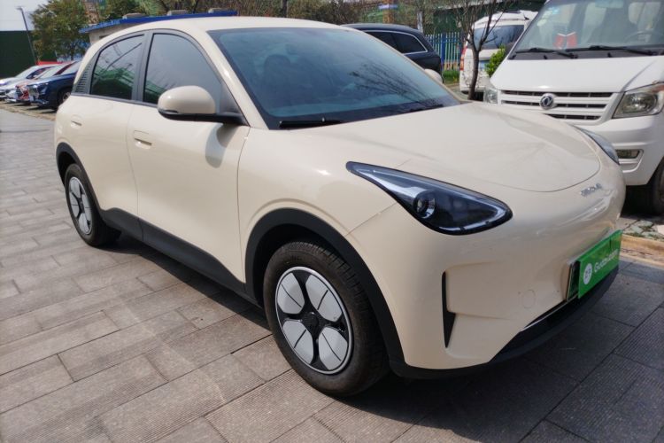 Used Geely Galaxy Geome 2025 310km Dream Edition Front Right 45 Deg