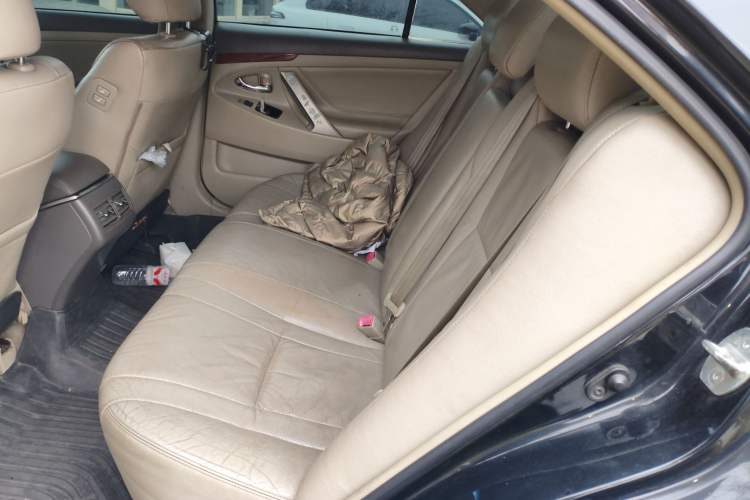 Used Toyota Camry 2013 200G Classic Luxury Edition