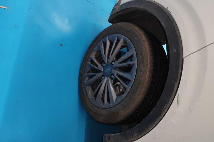 Used NETA V 2022 Chao 400 Lite Right Rear Wheel Hub