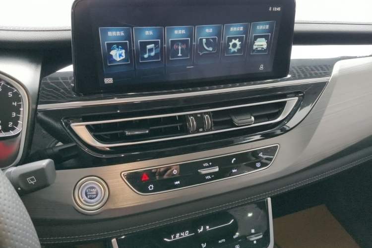 Used CHANGAN CS75 2019 280T Manual Million Edition China VI Audio And AC Panel