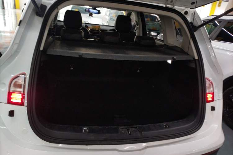 Used Baojun RS-5 2019 1.5T CVT Intelligent Drive Luxury Edition China VI