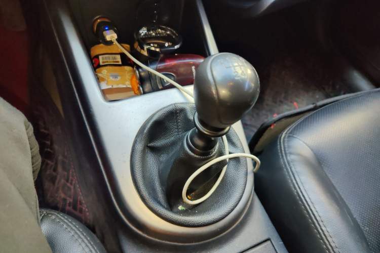 Used Kia Forte 2011 1.6L MT GLS