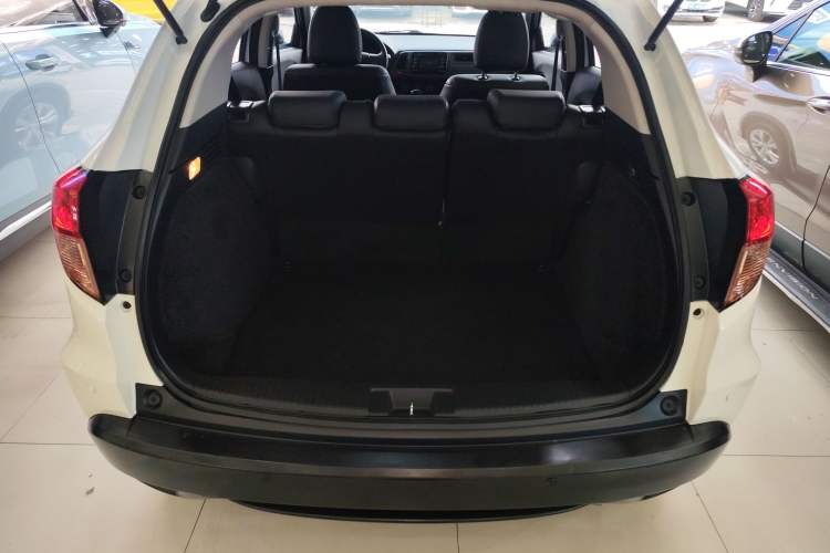 Used Honda Vezel 2017 1.5L CVT 2WD Comfort Model