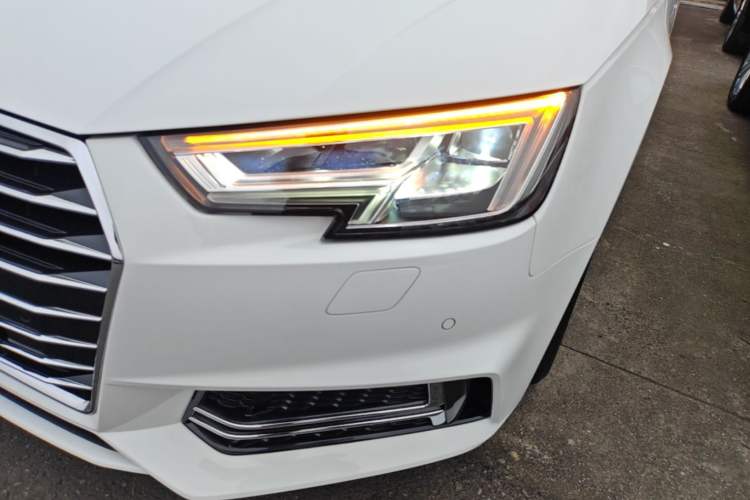 Used Audi A4L 2019 40 TFSI Ambition China VI