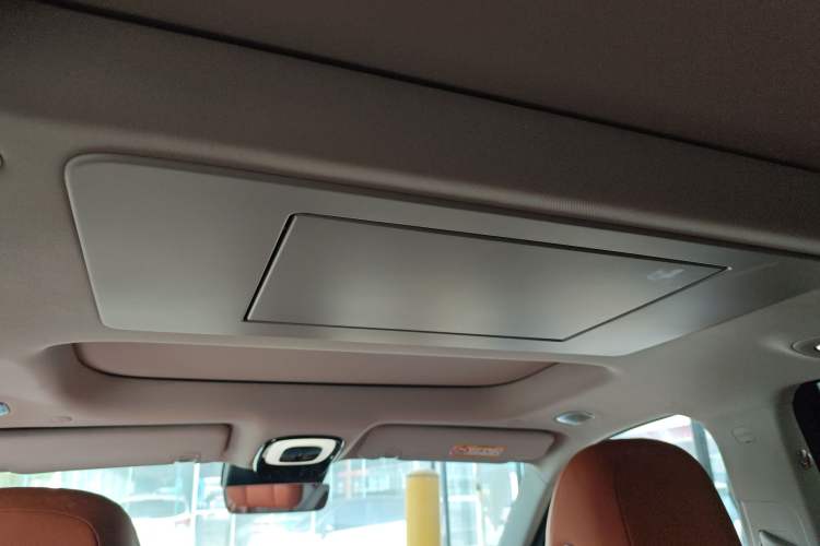 Used GAC Trumpchi S9 2025 Model Qiankun Ultra 6-Seater Headliner