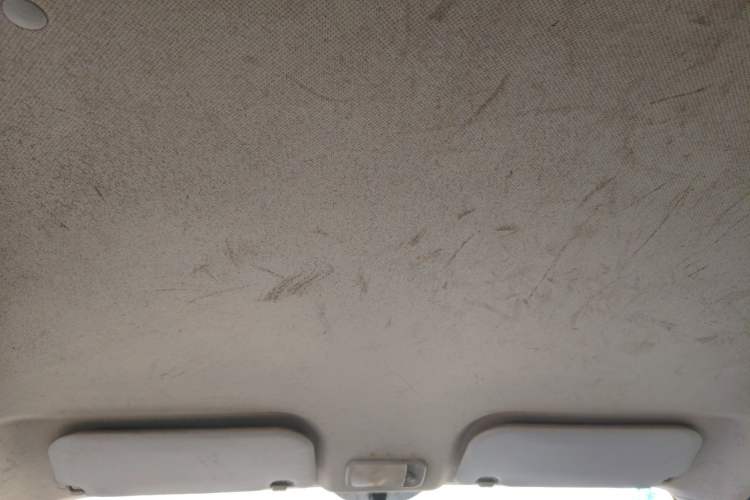 Used Wuling Rongguang V 2016 1.5L Practical Version Headliner