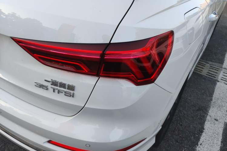 Used Audi Q3 2024 35 TFSI Fashion Dynamic Edition
