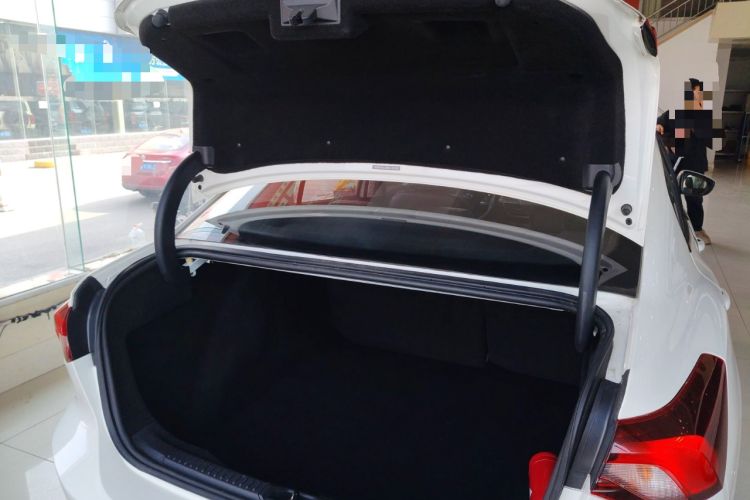 Used Ford Focus 2022 Sedan EcoBoost 180 Automatic Performance Edition
