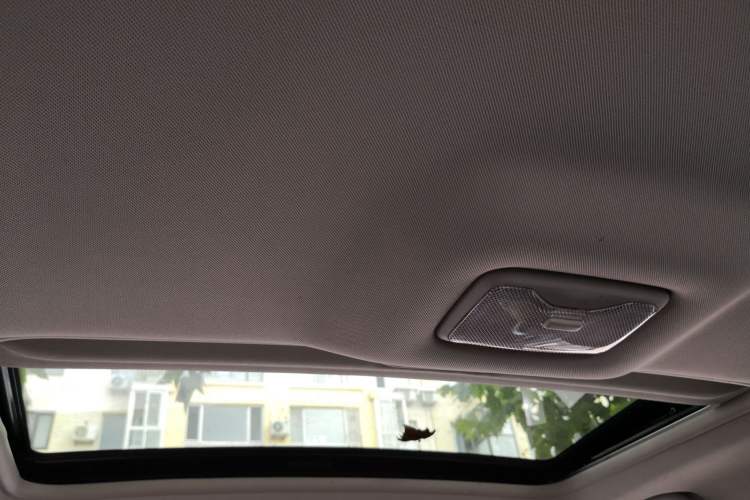 Used Changan CS35 2015 1.6L Manual Luxury Model China V Standard
