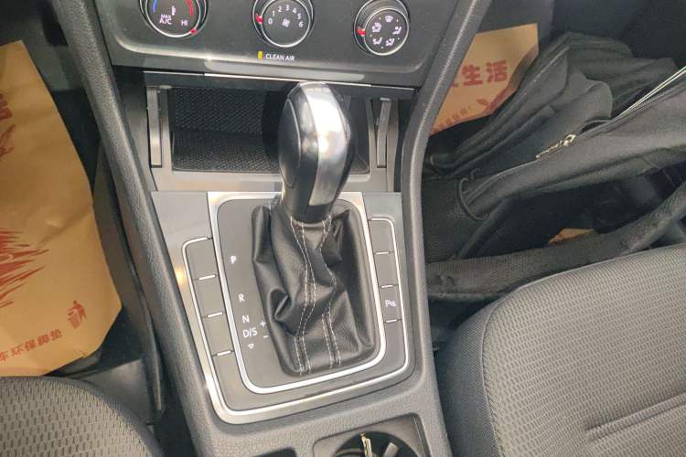 Used Volkswagen Golf 2017 230TSI Automatic Comfort Edition – Celebrating Milestone of One Million Units
