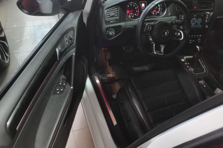 Used Volkswagen Golf GTI 2016 2.0 TSI GTI