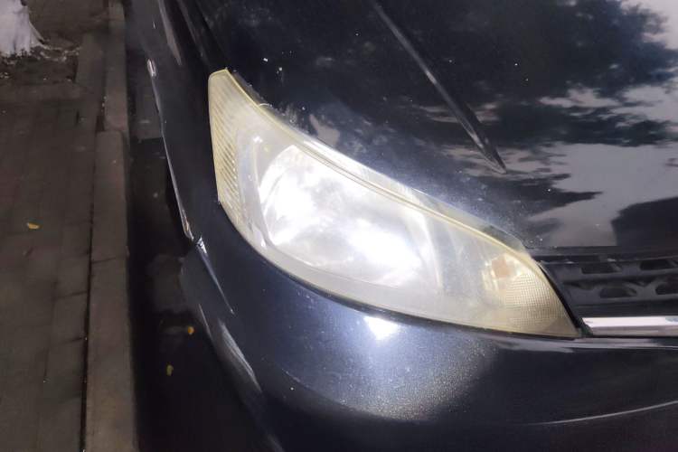 Used Nissan NV200 2013 1.6L Luxury Model China IV Standard Right Front Headlight