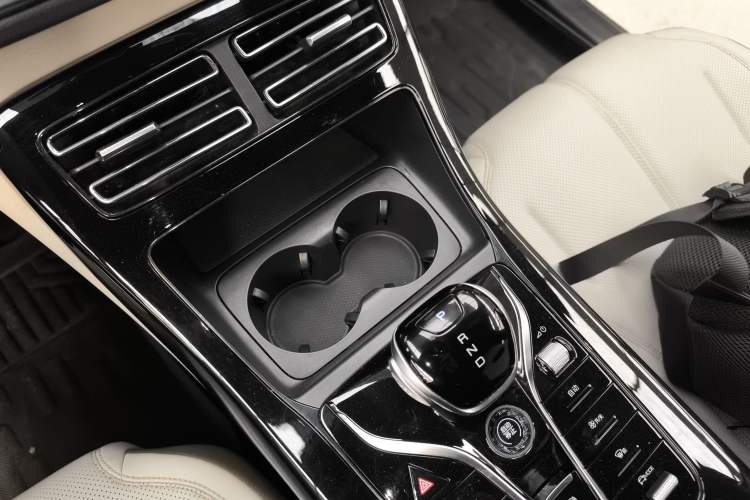 Used BYD Qin PLUS 2024 HONOR Edition DM-i 55KM Leading Model
