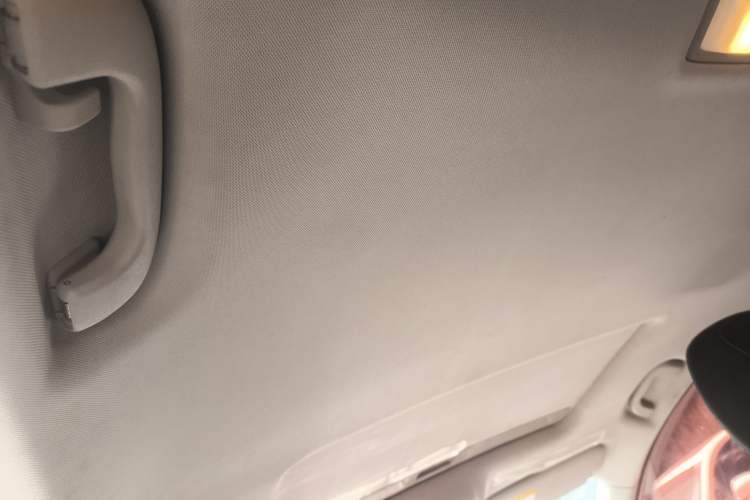 Used Roewe i6 2018 20T Automatic Internet ZhiZun Edition
