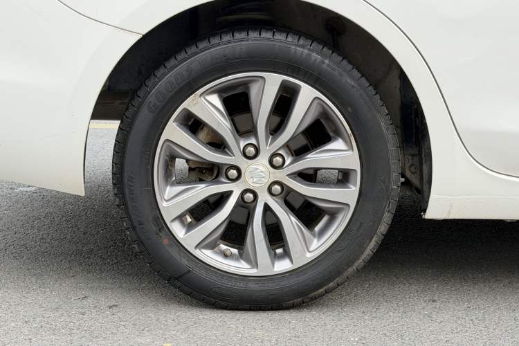 Used Buick GT 2019 18T Automatic Connected Elite Model China VI Standard