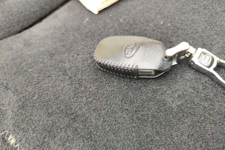 Used BYD Surui 2012 1.5TI Manual Luxury Version
