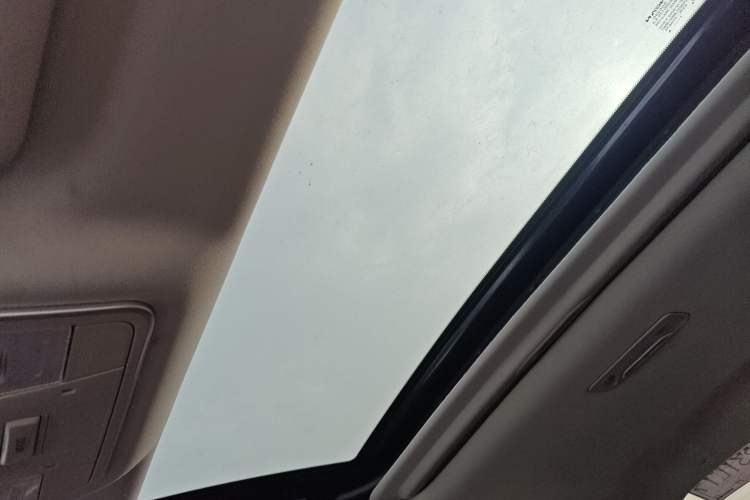 Used CHANGAN Eado 2021 PLUS Blue Whale NE 1.4T GDI DCT Prestige Model Headliner