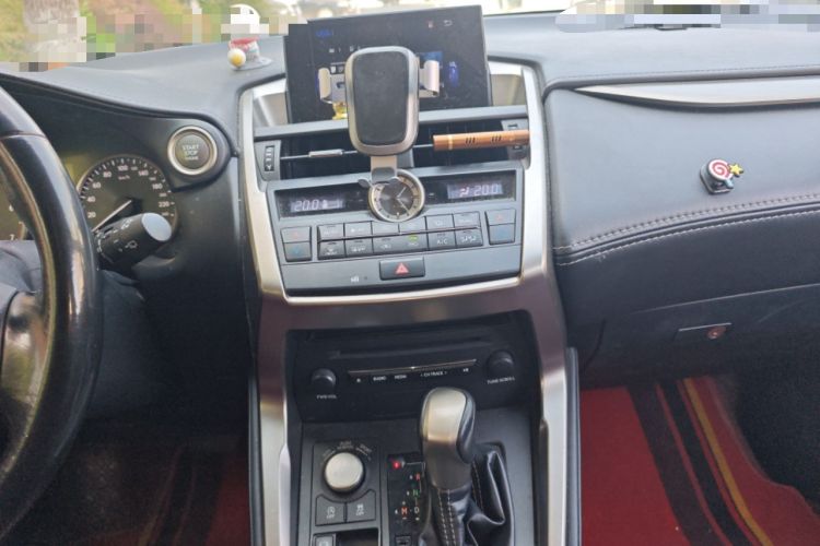 Used Lexus NX 2015 200 Front-Wheel Drive X-Trail SE Edition Audio And AC Panel