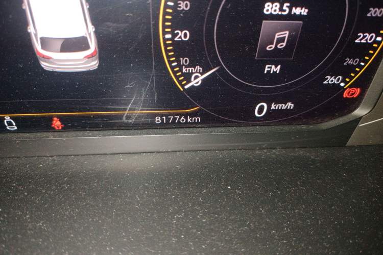 Used Volkswagen Tayron 2019 380TSI Four-Wheel Drive R-Line China VI-standard Odometer Close Up