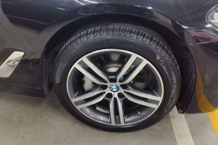 Used BMW 5 Series 2021 530Li xDrive Luxury Package