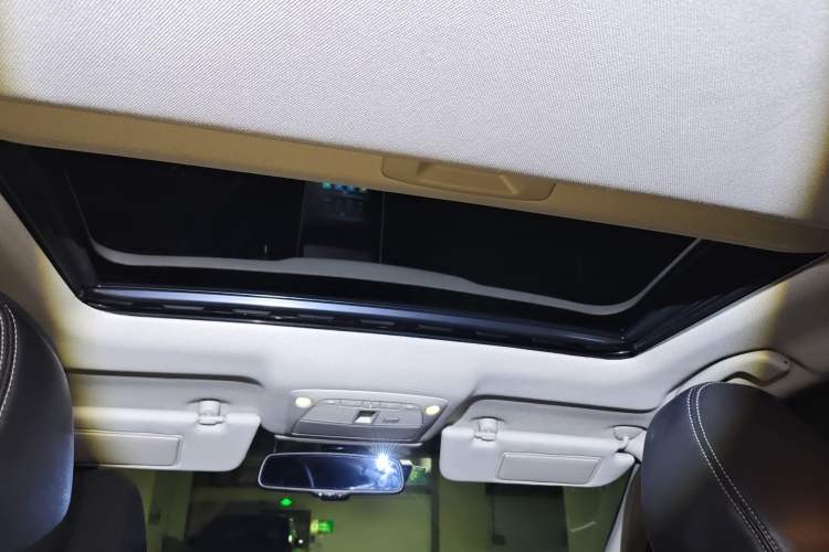 Used Infiniti Q50 2014 3.7L Luxury Sport Edition