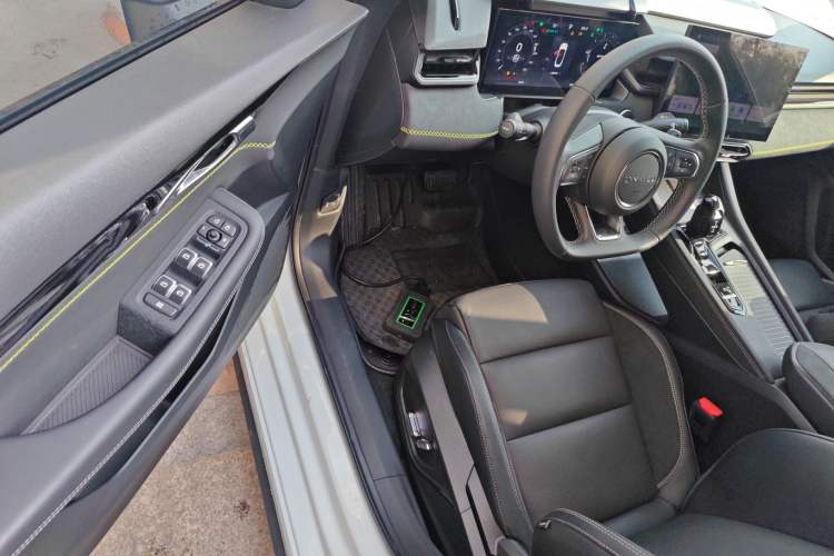 Used Lynk & Co 03 2023 2.0TD DCT JingPro