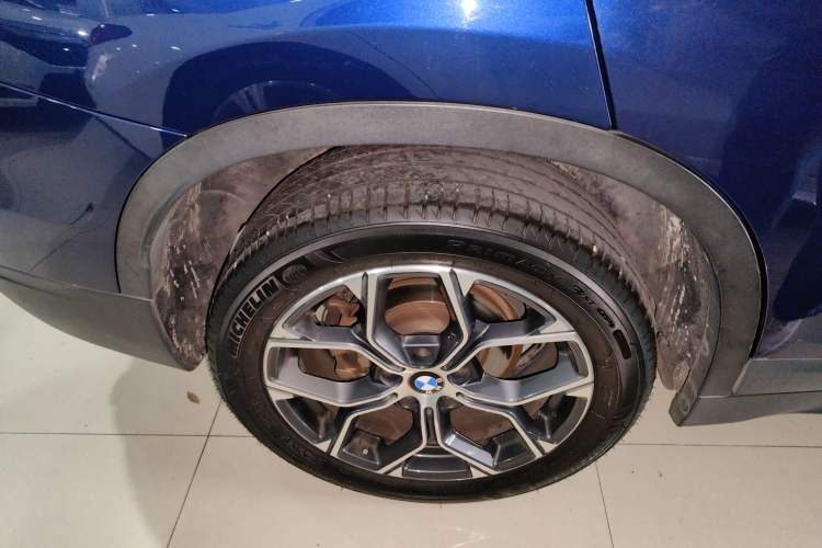 Used BMW X1 2020 sDrive25Li Leading Model
