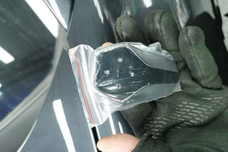 Used Hyptec HL 2025 700 Ultra Six-Seater All-Wheel-Drive LiDAR Version
